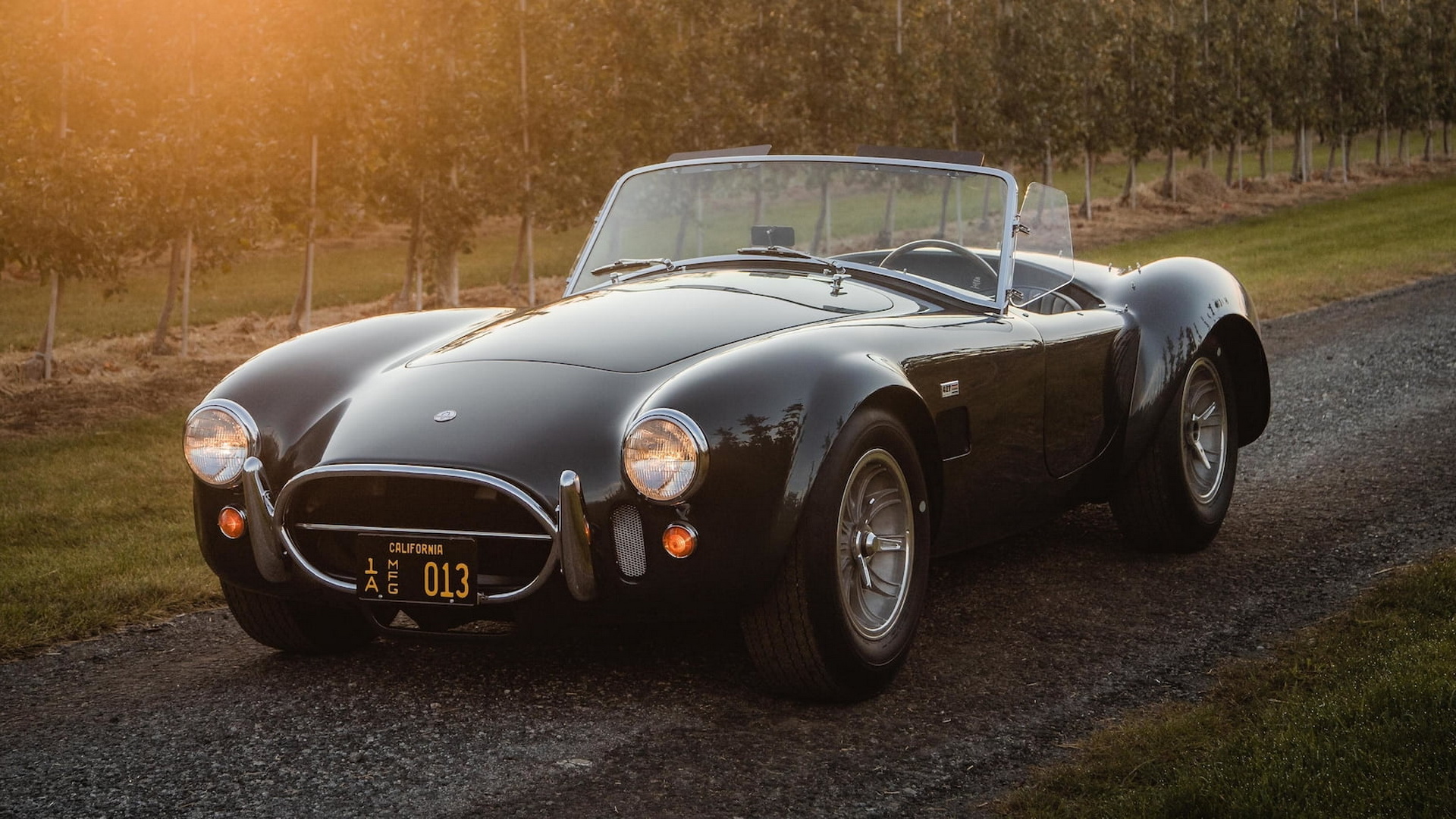 Carroll Shelby’s Personal 427 Cobra Is Bound To Start A Bidding War
