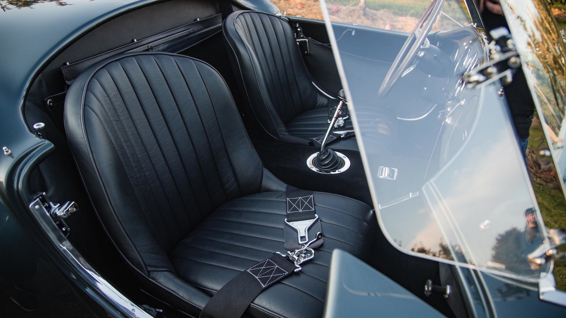 Carroll Shelby’s Personal 427 Cobra Is Bound To Start A Bidding War