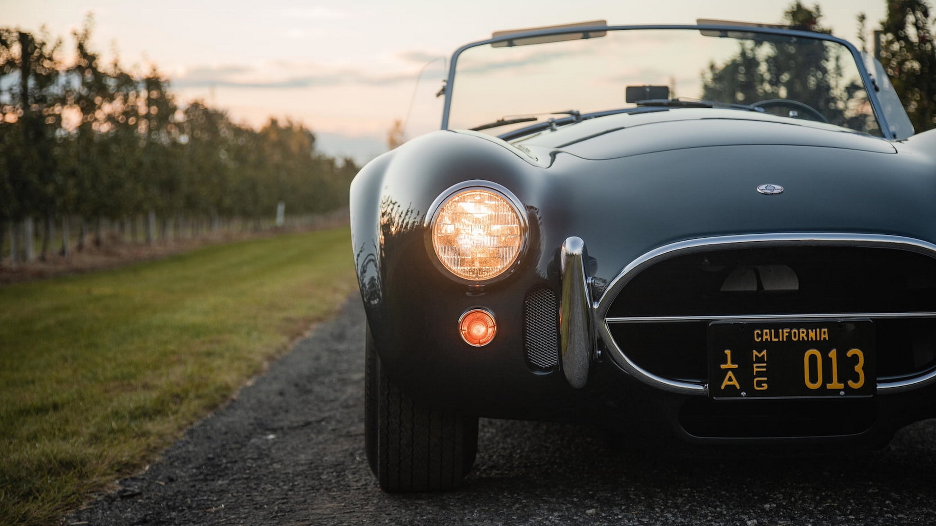 Carroll Shelby’s Personal 427 Cobra Is Bound To Start A Bidding War