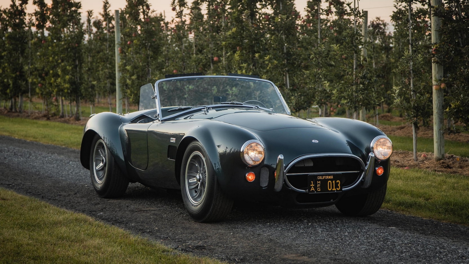 Carroll Shelby’s Personal 427 Cobra Is Bound To Start A Bidding War