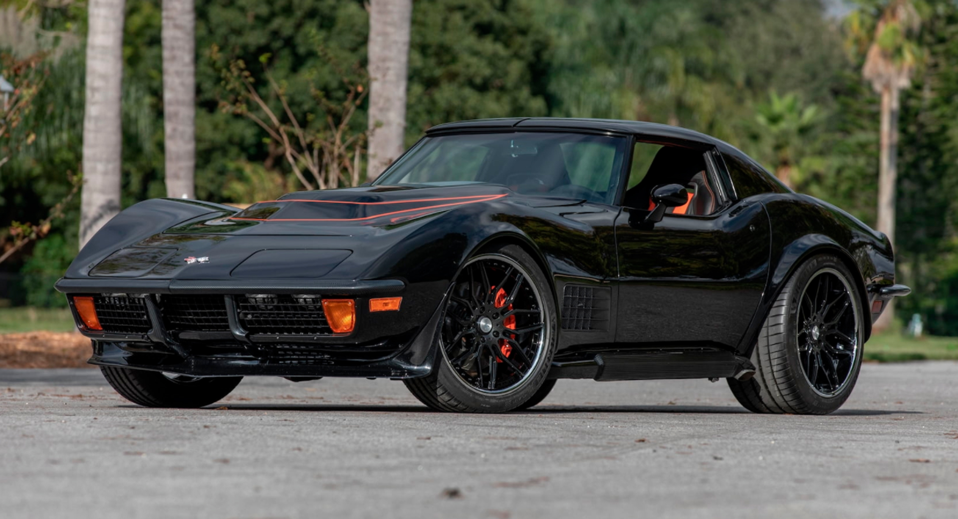 1968 Chevrolet Corvette C3 Restomod Rocks A 505 Hp Ls7 V8 Carscoops