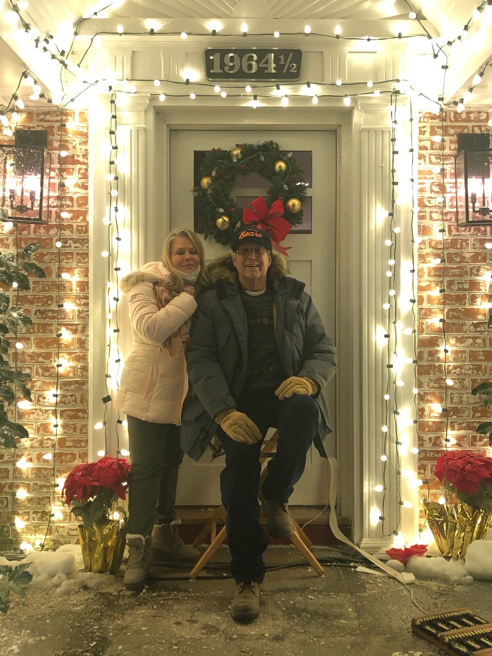 Chevy Chase And Beverly D’Angelo Recreate ‘Christmas Vacation’ Scene With Mustang Mach-E