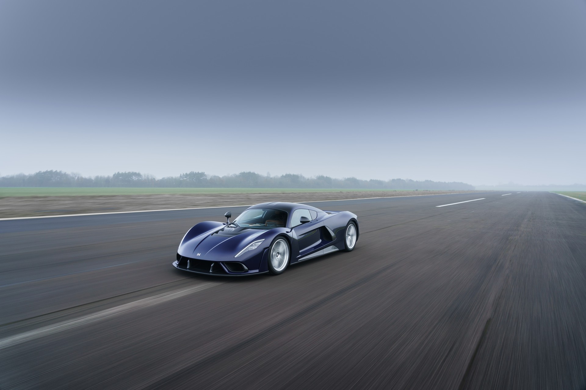 Hennessey Venom F5 Debuts With 1,817 HP And Targeted Top Speed Of 311+ MPH