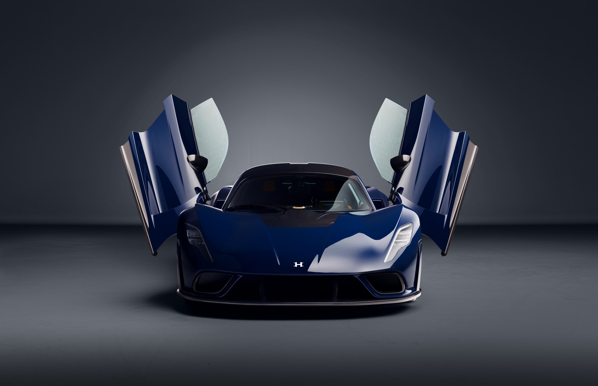 Hennessey Venom F5 Debuts With 1,817 HP And Targeted Top Speed Of 311+ MPH