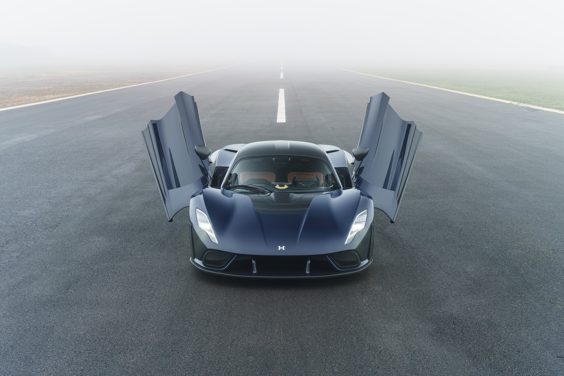 Hennessey Venom F5 Debuts With 1,817 HP And Targeted Top Speed Of 311+ MPH