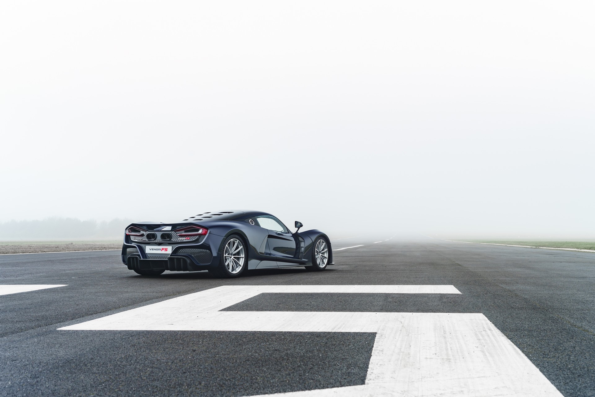 Hennessey Venom F5 Debuts With 1,817 HP And Targeted Top Speed Of 311+ MPH