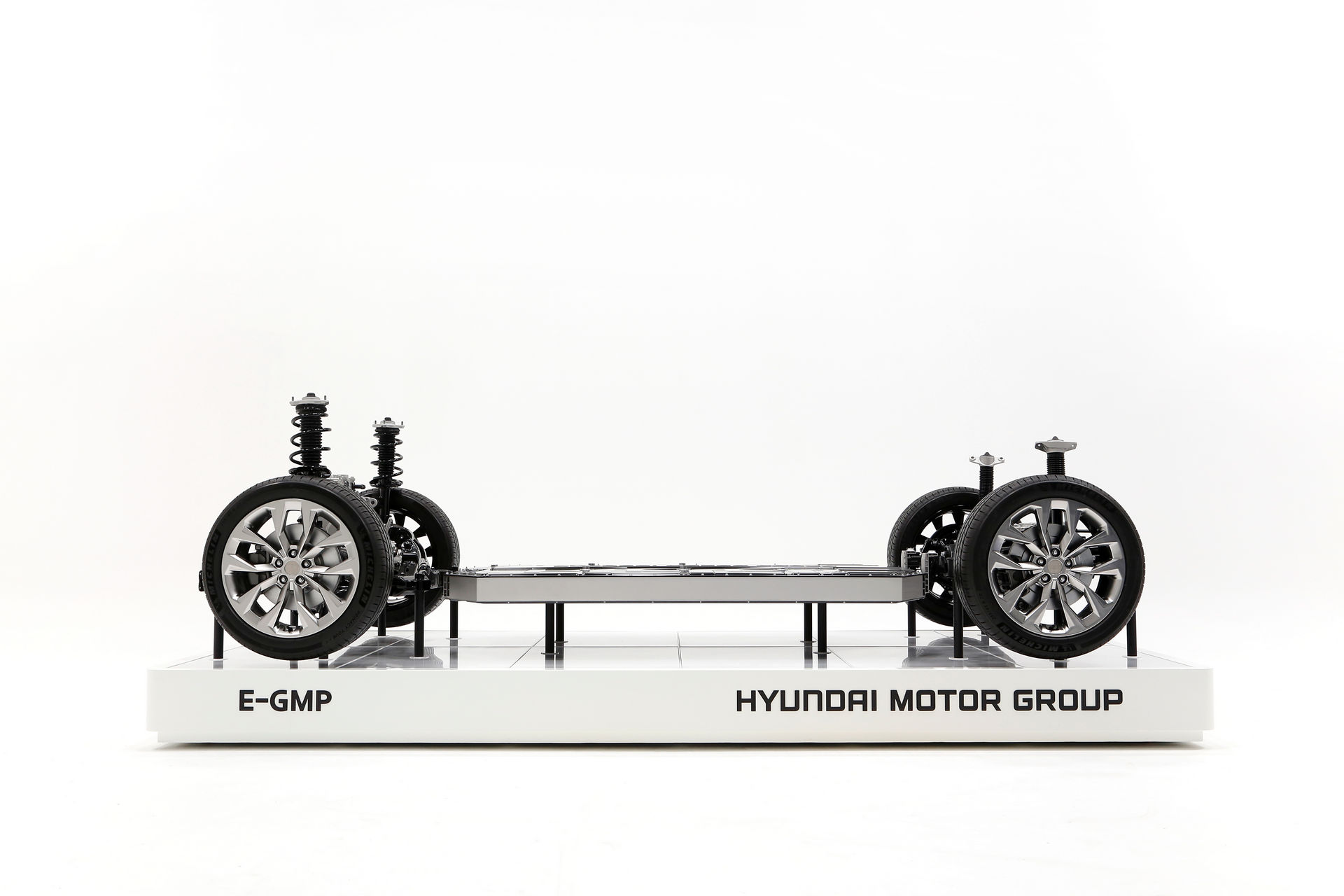 Hyundai Unveils Electric-Global Modular Platform, Offers Up To 310 Miles Of Range