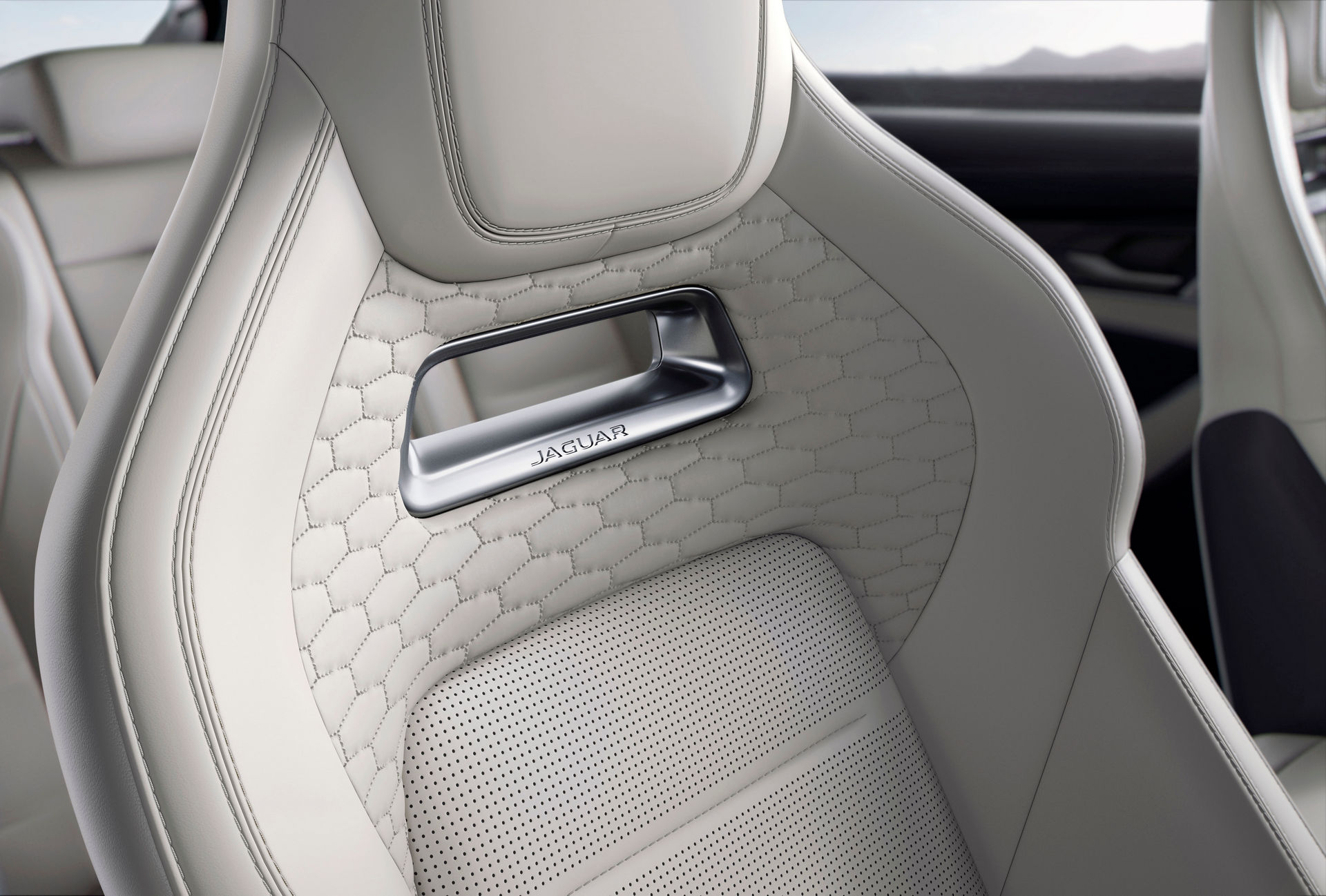 2021 Jaguar F-Pace SVR Is Faster And More Luxurious