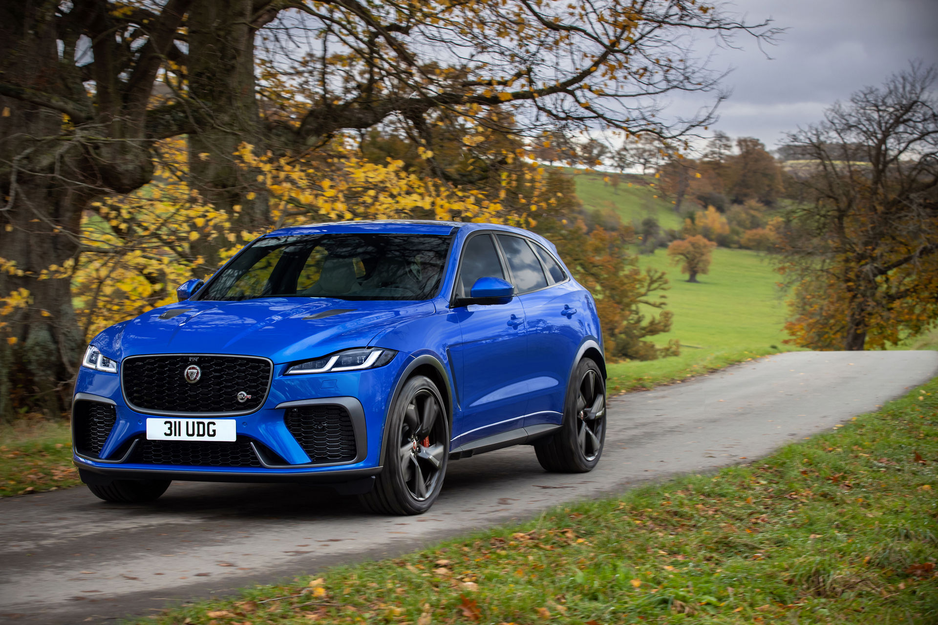 2021 Jaguar F-Pace SVR Is Faster And More Luxurious