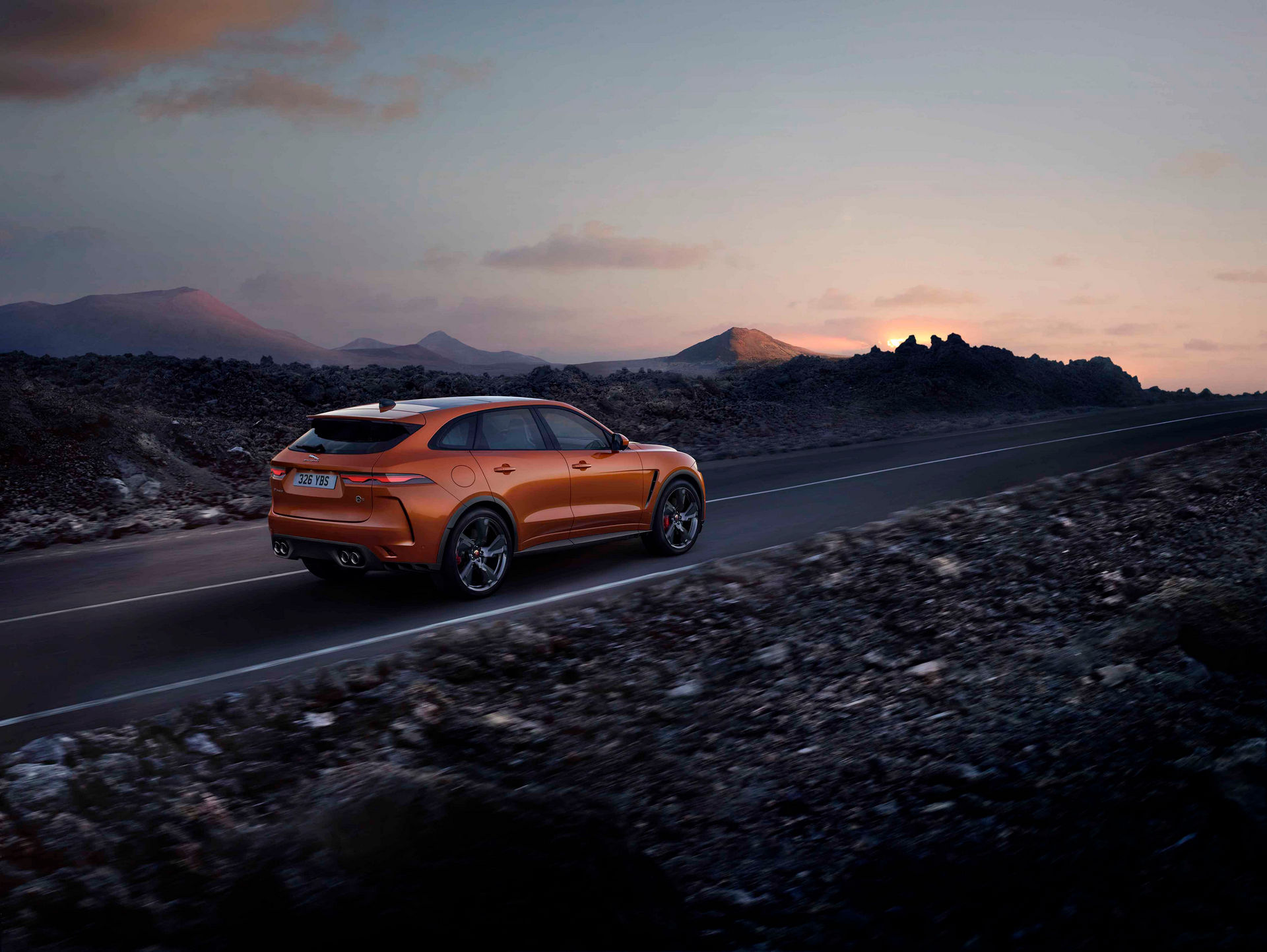 2021 Jaguar F-Pace SVR Is Faster And More Luxurious