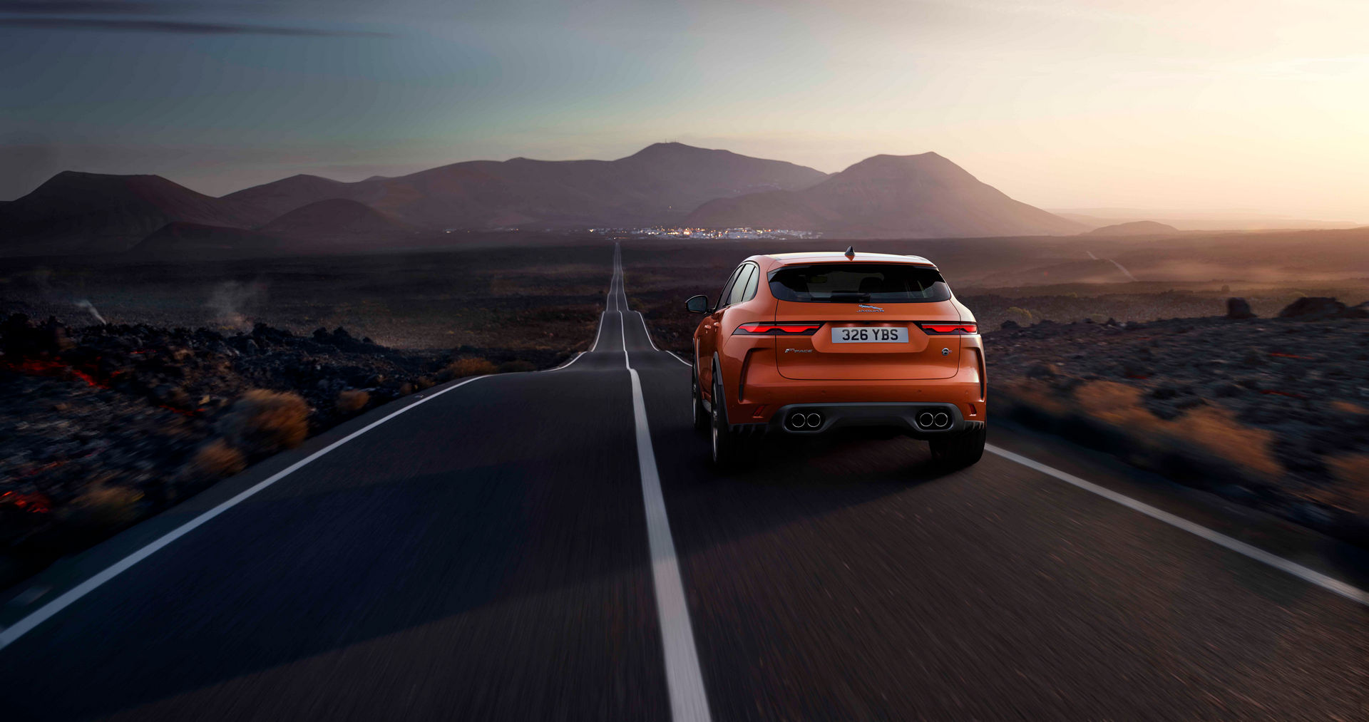 2021 Jaguar F-Pace SVR Is Faster And More Luxurious