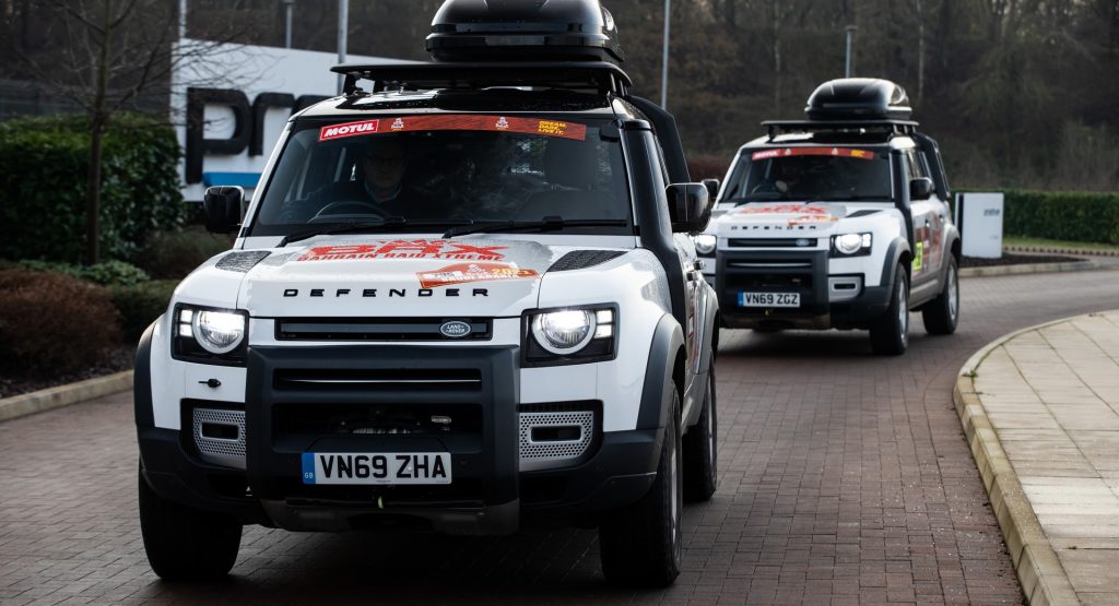 New Land Rover Defender Goes Back To Dakar To Support Sébastien Loeb And Nani Roma
