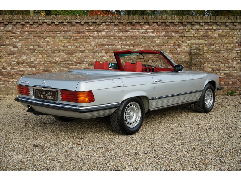Barely Used R107 Mercedes-Benz 450SL Has Clocked Just 11k Miles Since 1979