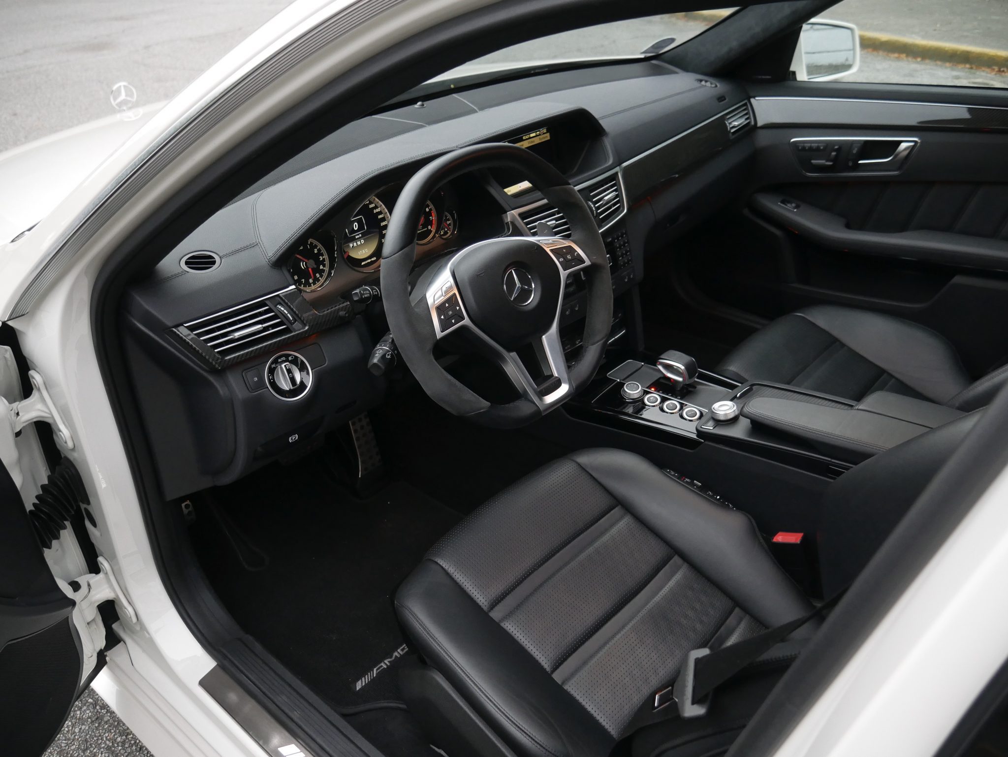 This 550-Horsepower 2012 Mercedes-Benz E63 AMG Will Make Supermarket And School Runs Fun Again