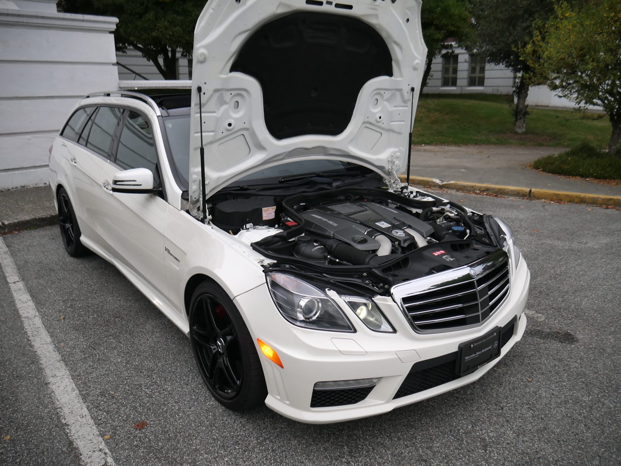 This 550-Horsepower 2012 Mercedes-Benz E63 AMG Will Make Supermarket And School Runs Fun Again