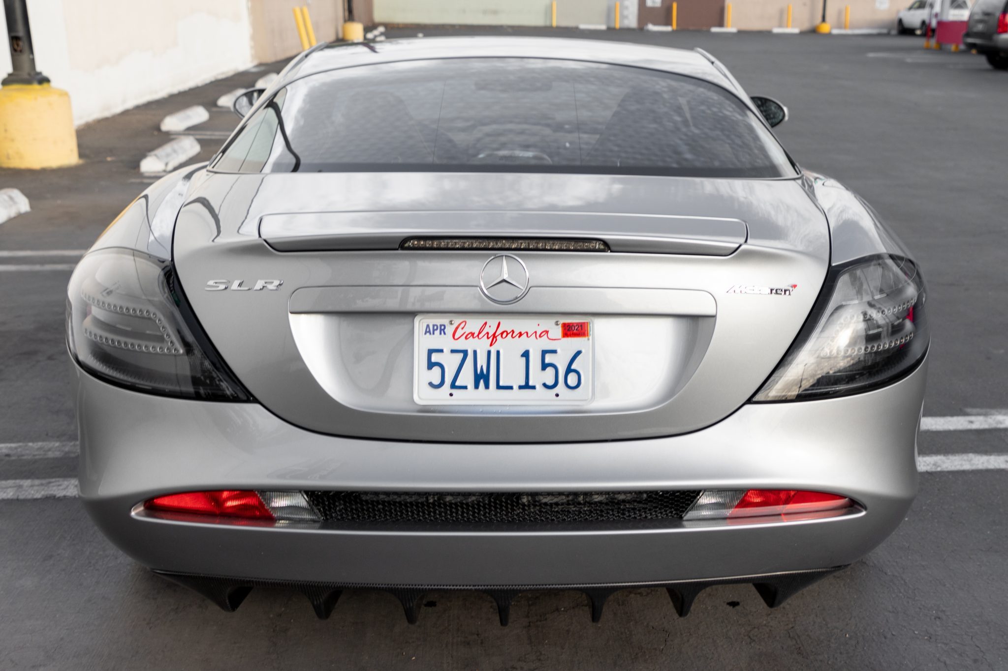 2007 Mercedes-Benz SLR McLaren 722 Is One Brutish Old-School Supercar