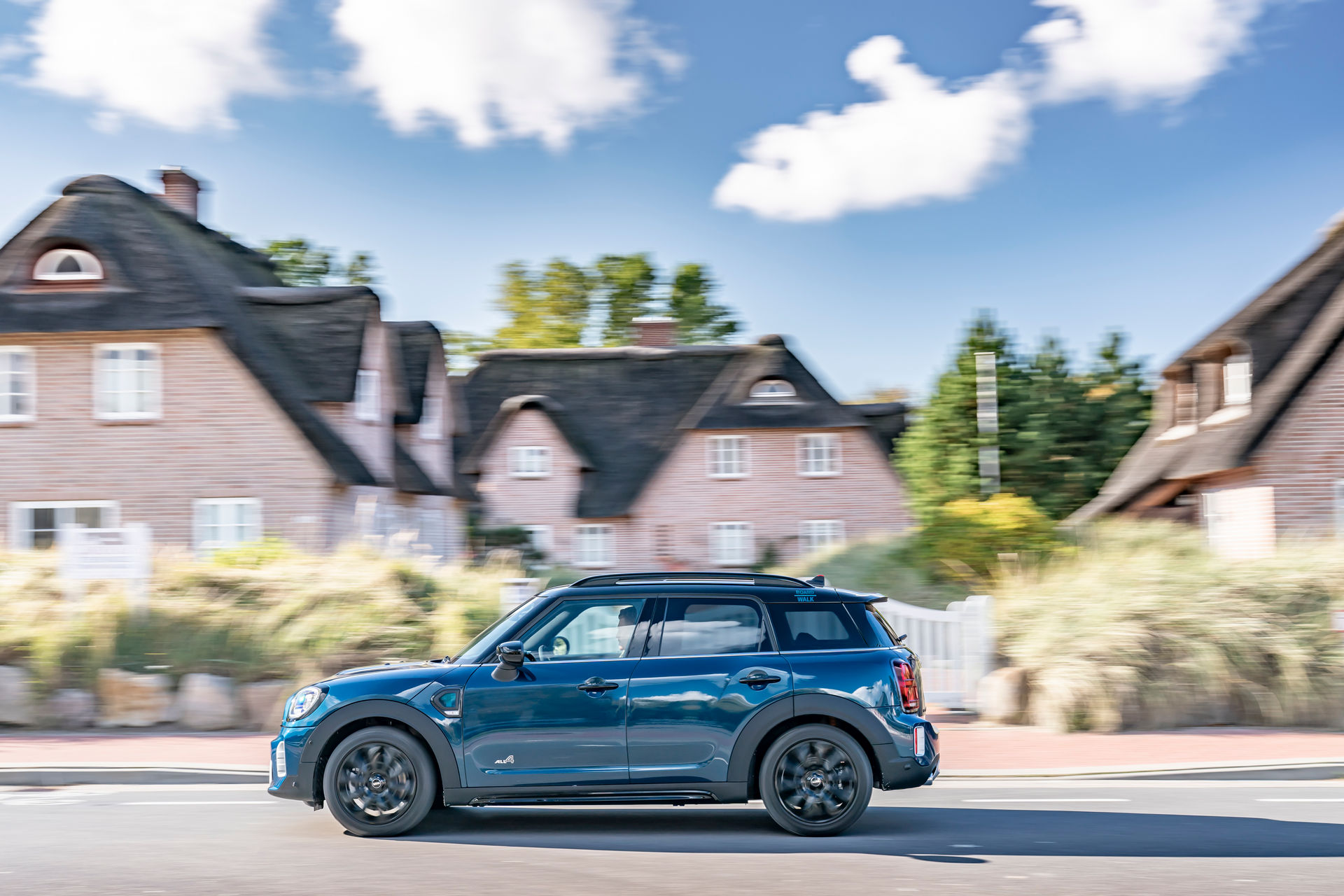 2021 Mini Countryman Boardwalk Is Designed To Stand Out