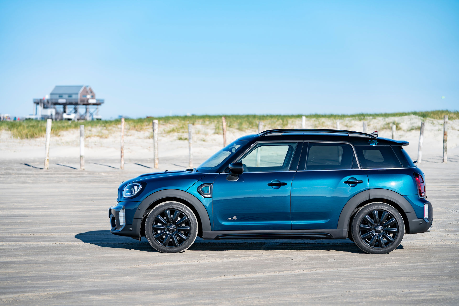 2021 Mini Countryman Boardwalk Is Designed To Stand Out