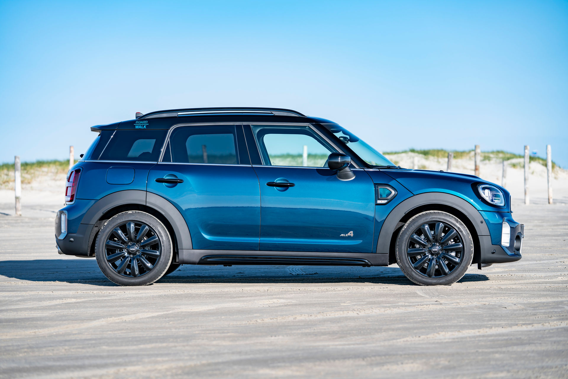 2021 Mini Countryman Boardwalk Is Designed To Stand Out