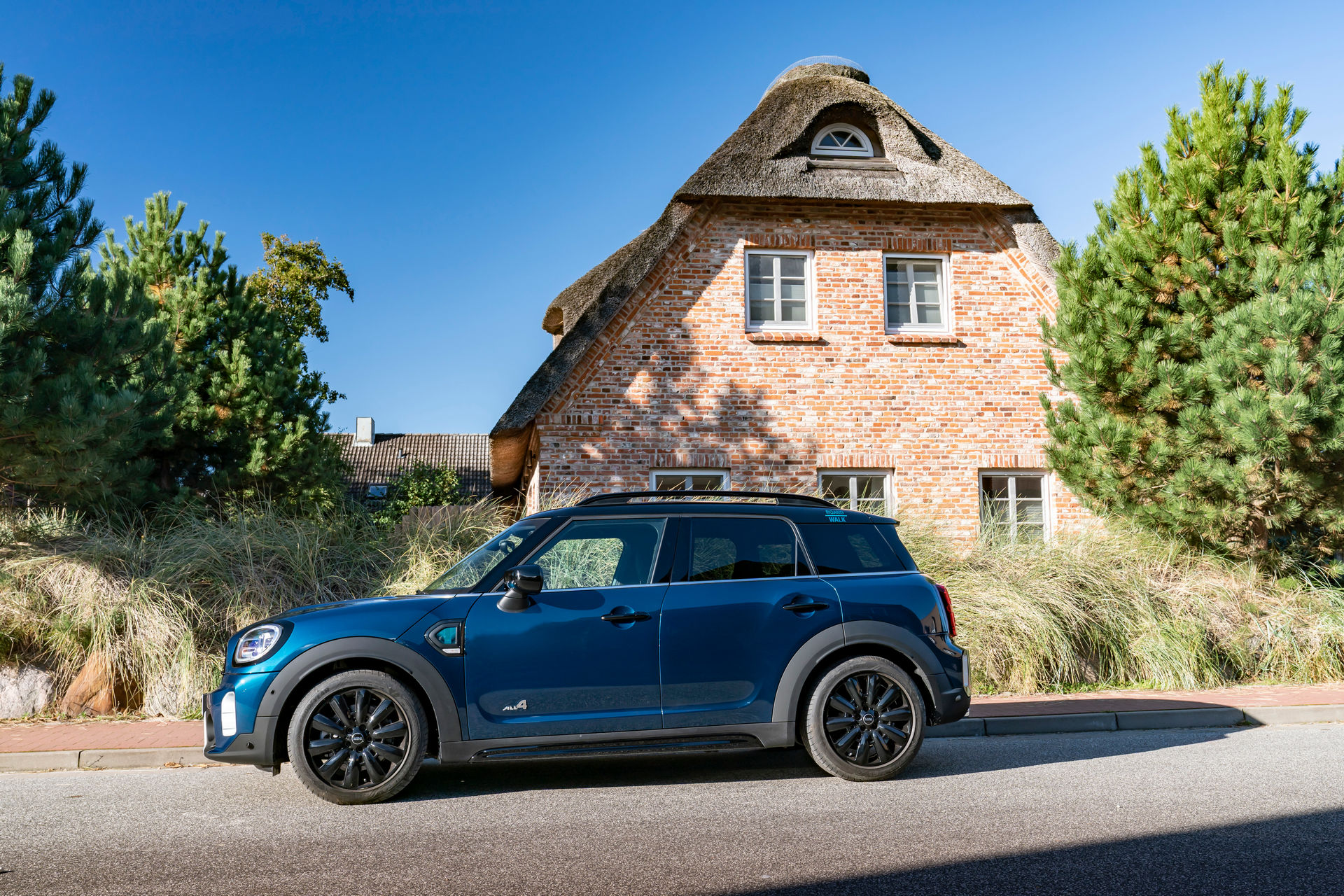 2021 Mini Countryman Boardwalk Is Designed To Stand Out