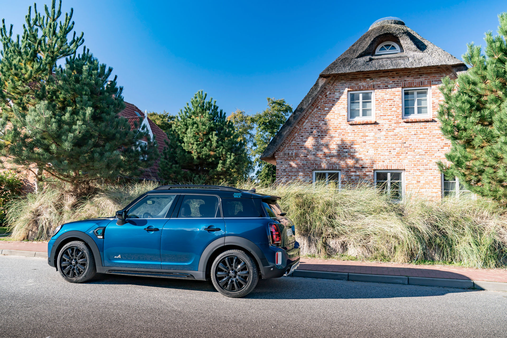 2021 Mini Countryman Boardwalk Is Designed To Stand Out