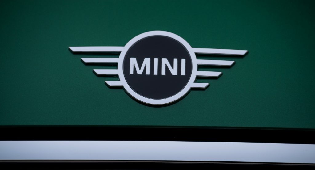 MINI Brand Boss Compares Hatchback To 911, Calls It Central to Brand Identity