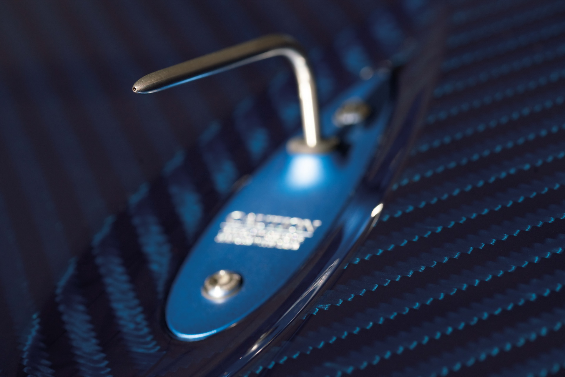 New Pagani Huayra Tricolore Pays Tribute To Italy’s Frecce Tricolori With 828 HP And A Real Air Speed Instrument