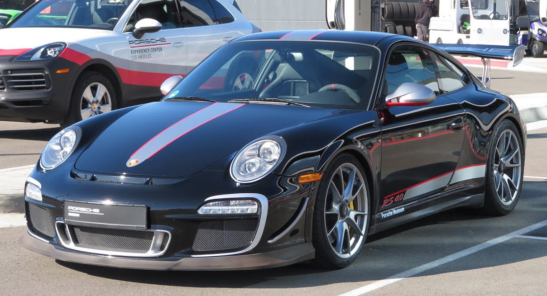 Is The Porsche 911 GT3 RS 4.0 Is The Greatest 911 Ever Made