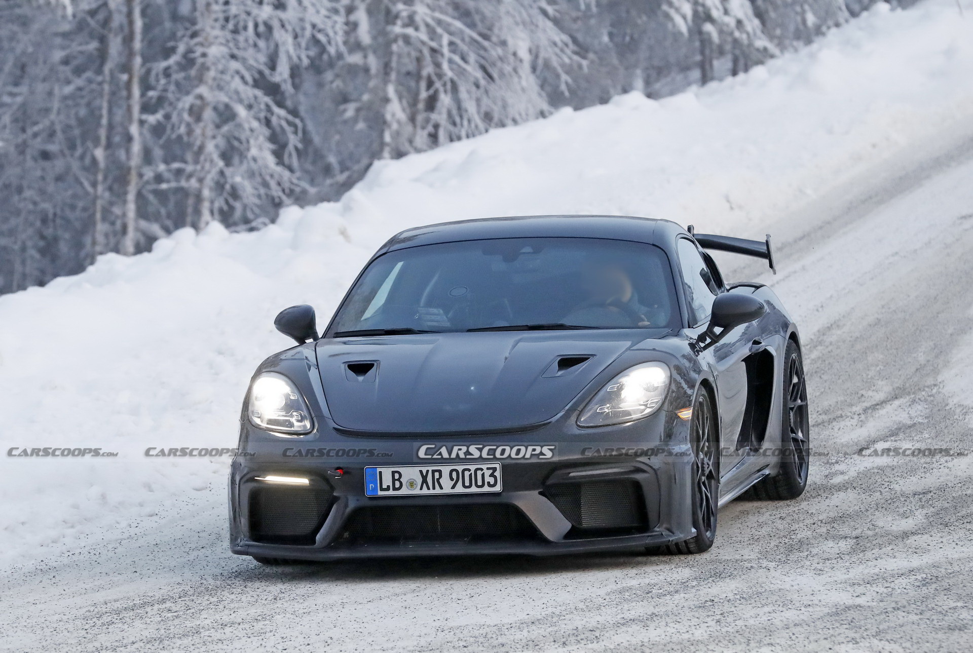 Porsche’s New 718 Cayman GT4 RS Promises To Be Finger-Licking Good