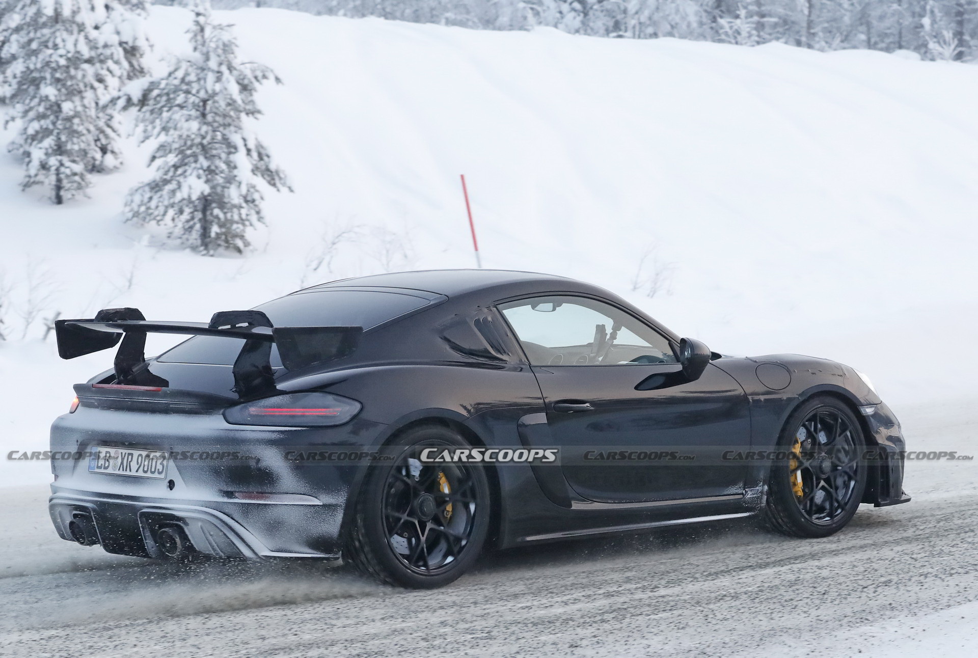 Porsche’s New 718 Cayman GT4 RS Promises To Be Finger-Licking Good