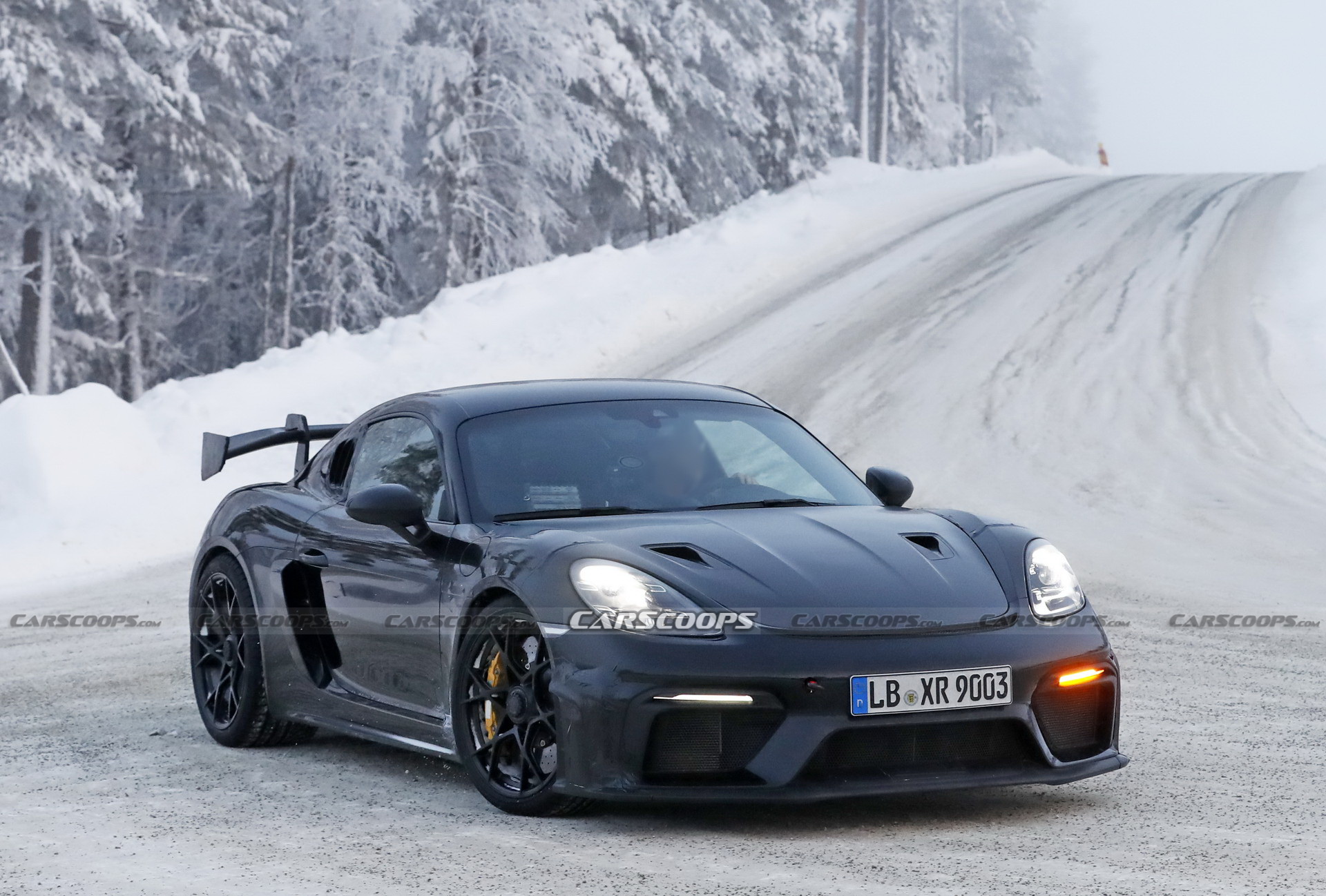 Porsche’s New 718 Cayman GT4 RS Promises To Be Finger-Licking Good