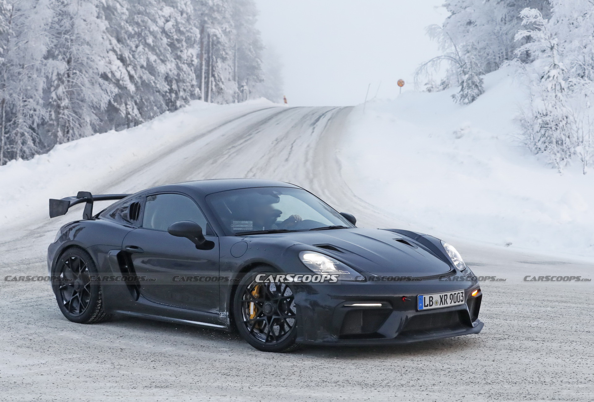 Porsche’s New 718 Cayman GT4 RS Promises To Be Finger-Licking Good