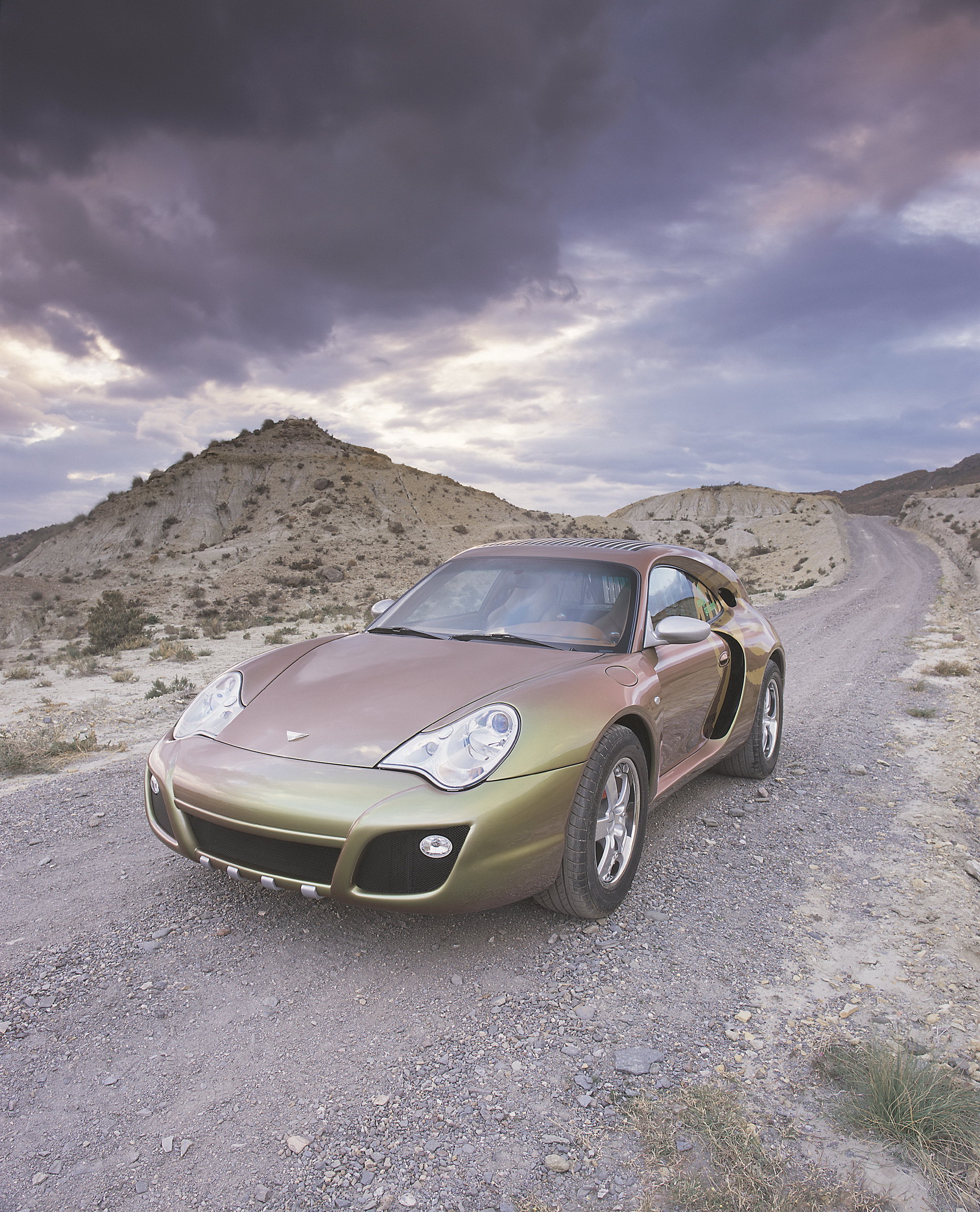 17 Years Later, Rinspeed’s Porsche 911 That Morphs Into A Pickup Doesn’t Sound So Crazy