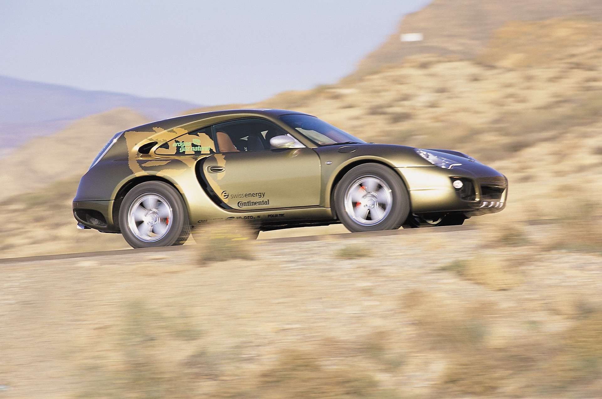 17 Years Later, Rinspeed’s Porsche 911 That Morphs Into A Pickup Doesn’t Sound So Crazy