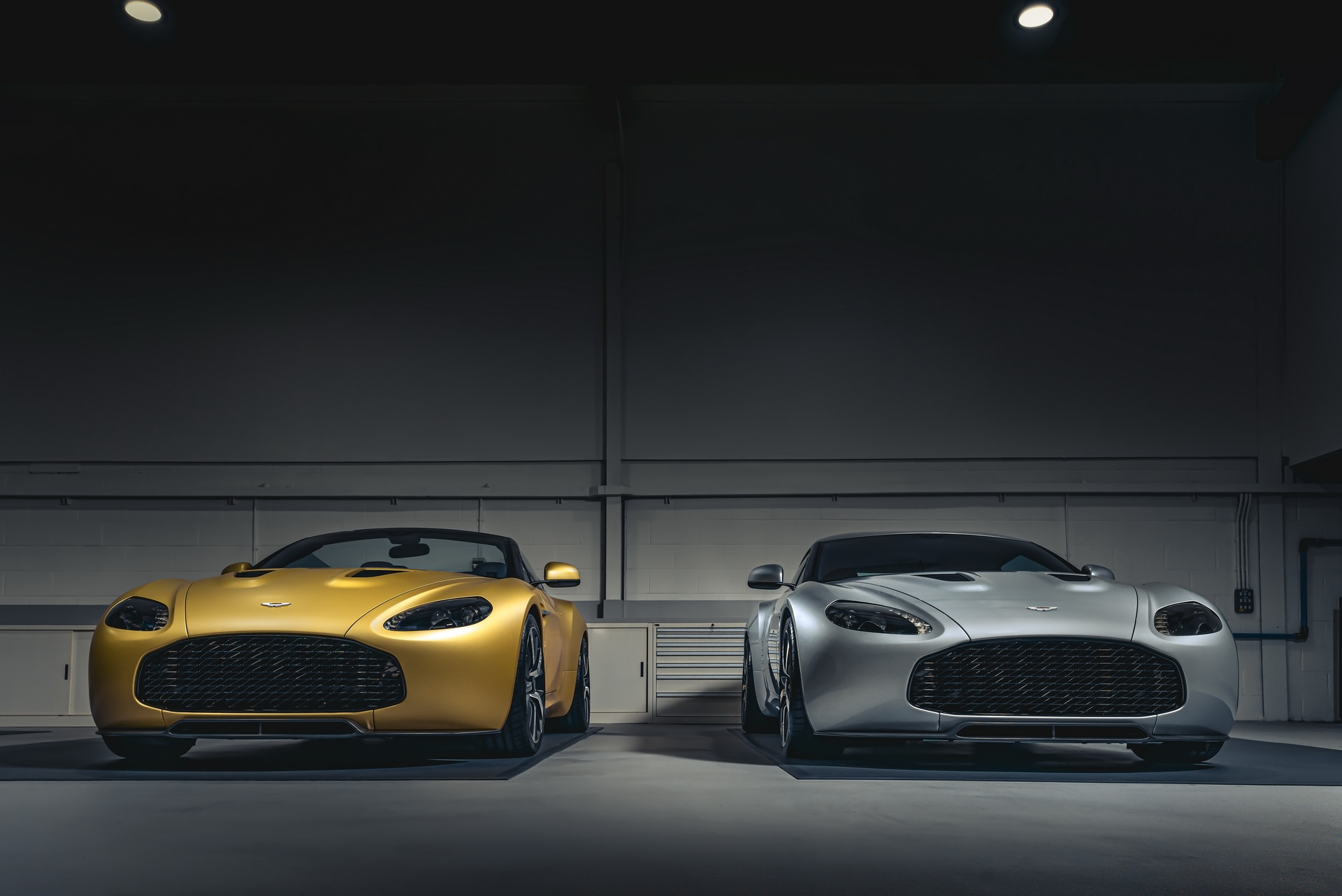 R-Reforged Unveils First Pair Of Aston Martin V12 Zagato Heritage Twins Models