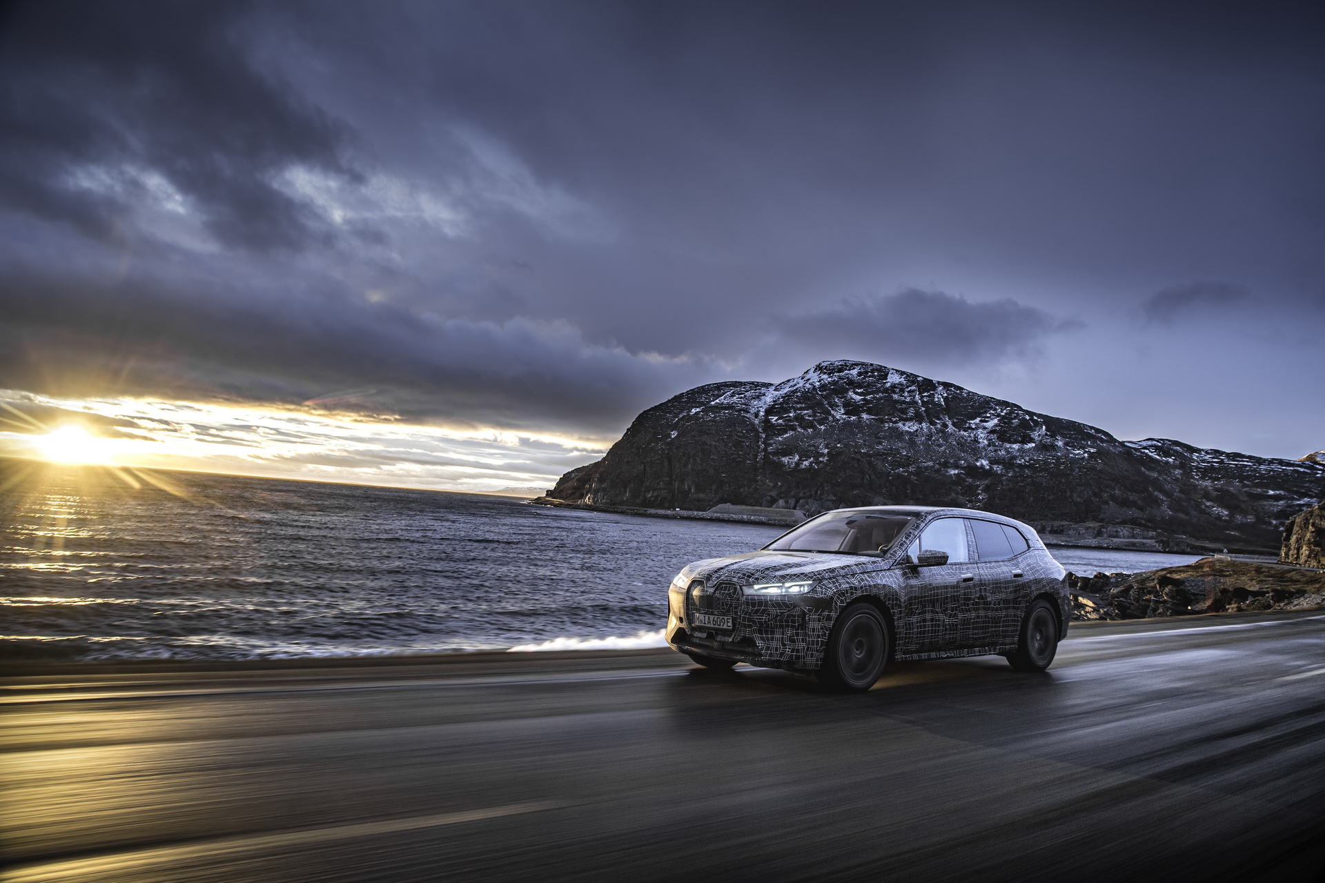 2022 BMW iX Electric SUV Enters Cold Testing Phase In The Frozen North