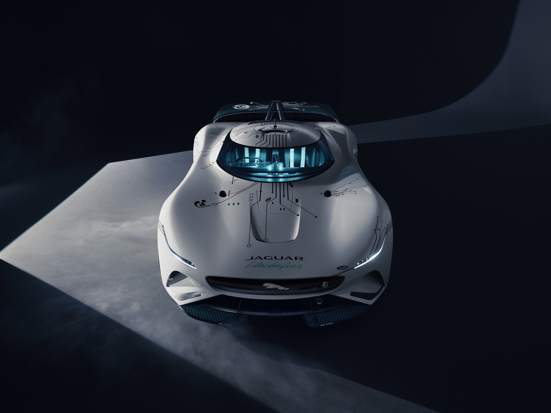 1,877 HP Jaguar Vision Gran Turismo SV Is King Of The Virtual Jungle