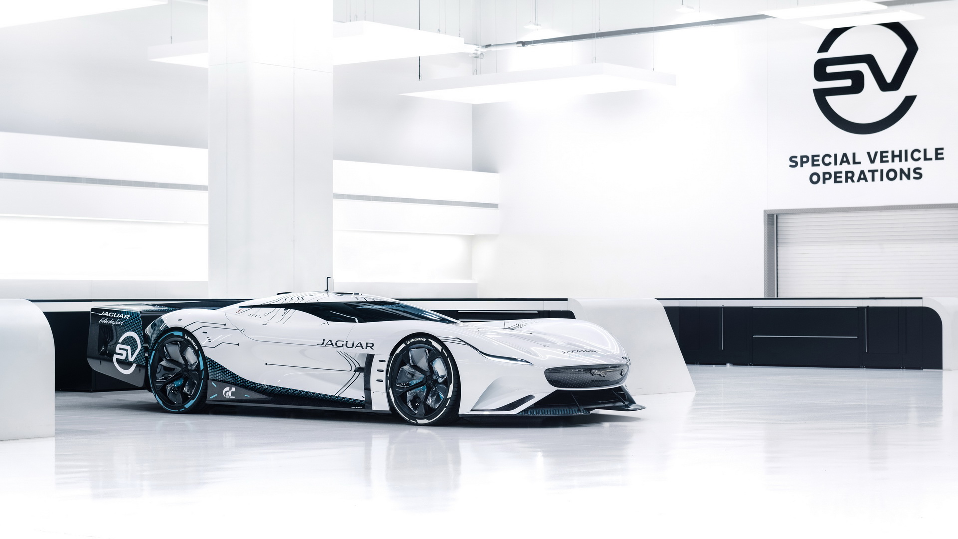 1,877 HP Jaguar Vision Gran Turismo SV Is King Of The Virtual Jungle