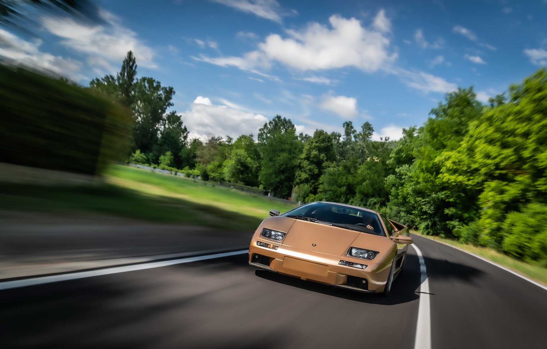 Lamborghini Diablo: The Story Of The Iconic Supercar On Its 30th Birthday