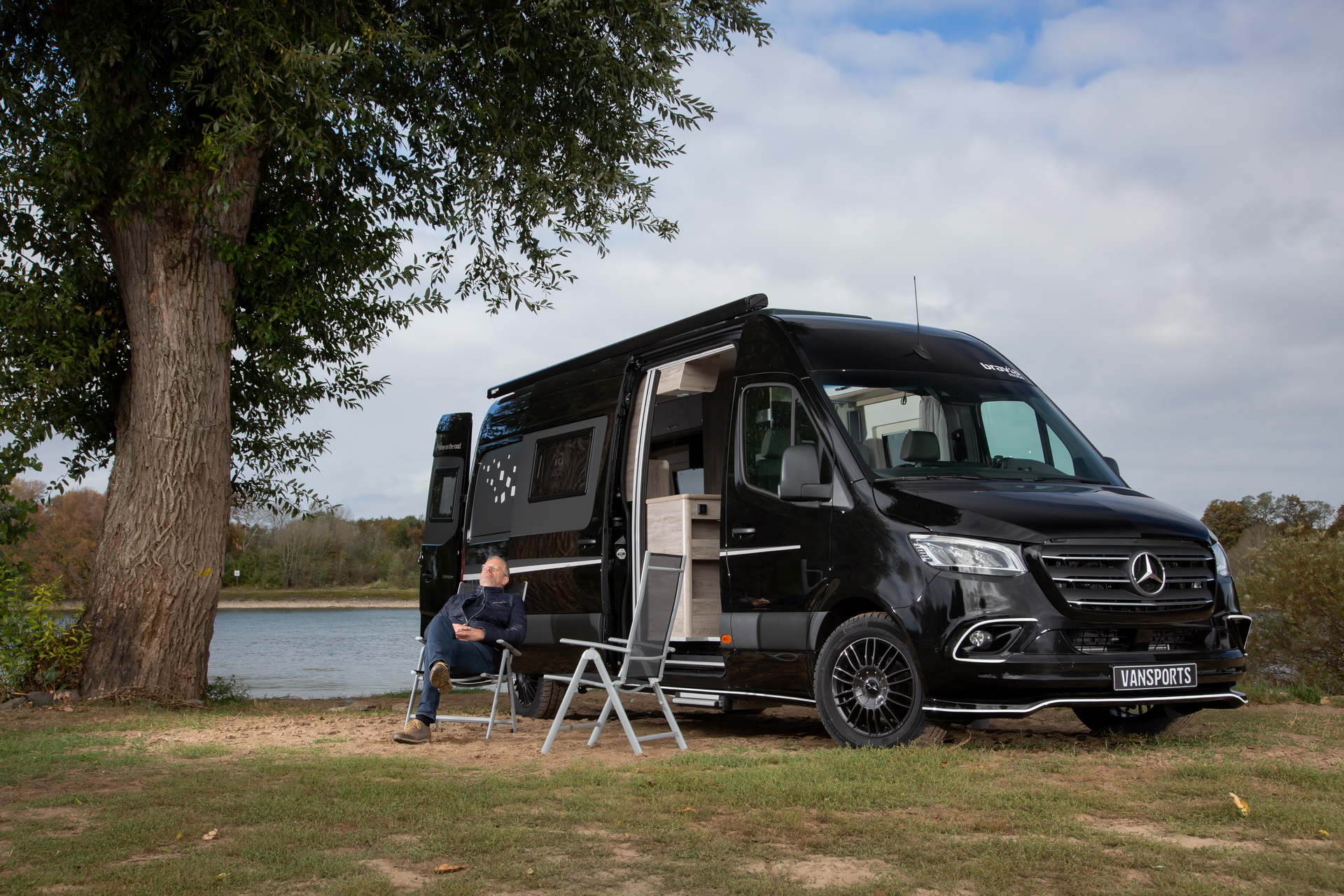 Mercedes-Benz Sprinter-Based Bravia Swan 699 Could Be Your $90k Home Away From Home