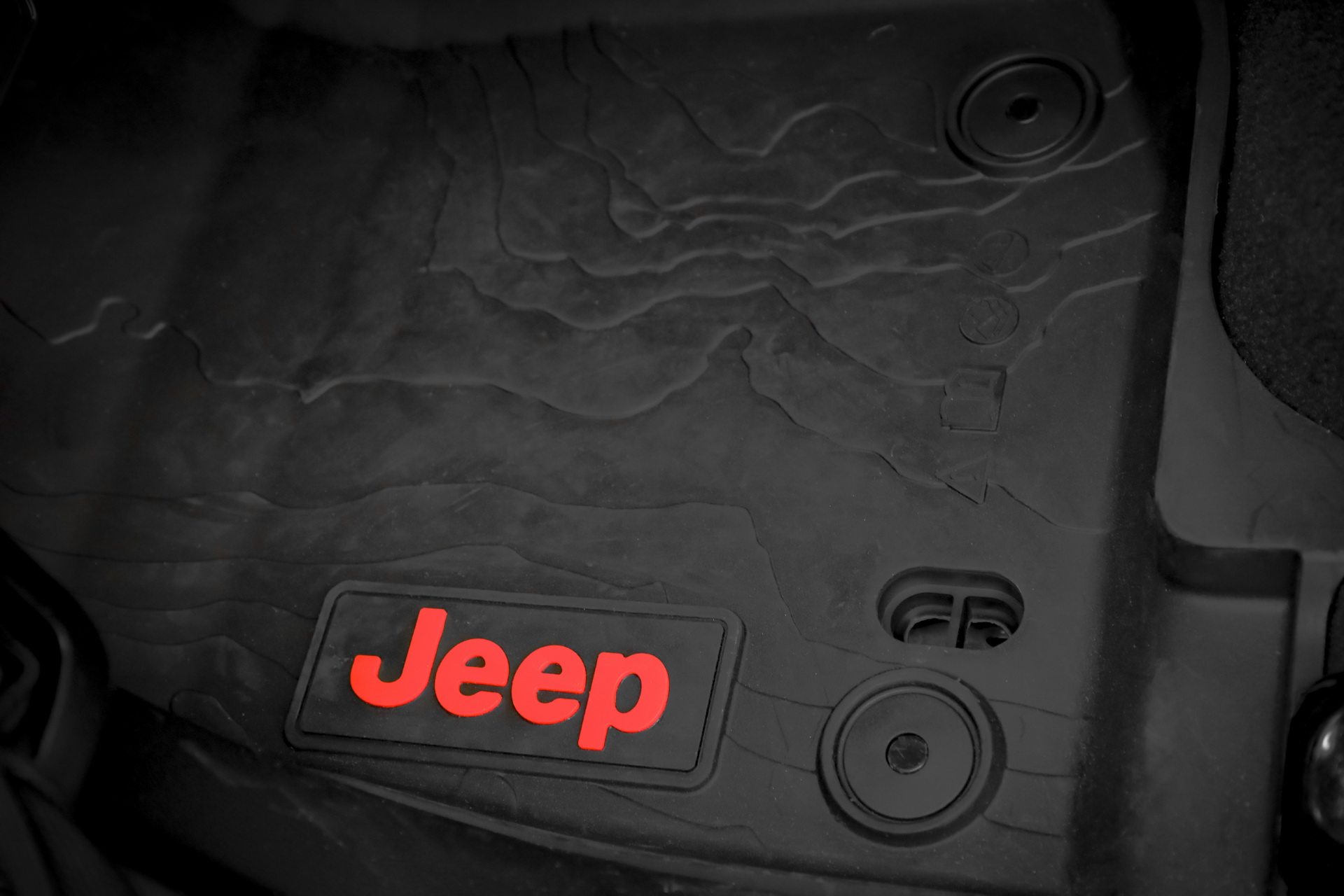 Mopar’s Holiday Gift Ideas Include A Jeep-Branded Pet Kennel, Hemi Ugly Sweater, Face Masks And More