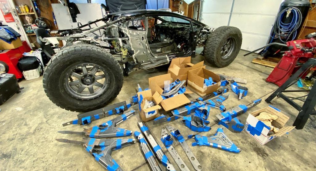 A Lifted Lamborghini Huracan Off-Roader Isn’t Something You See Everyday