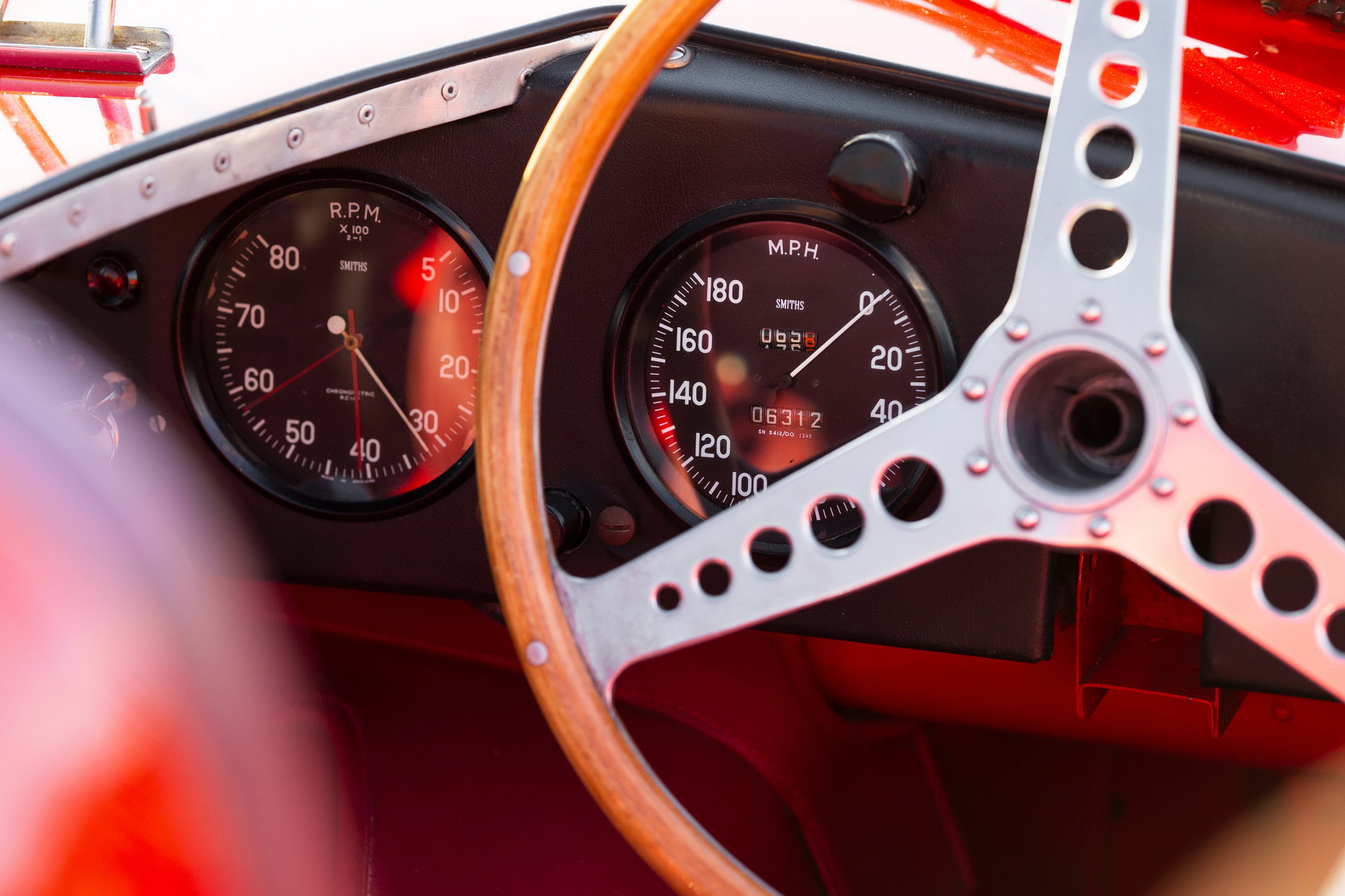 Stunning 1955 Jaguar D-Type Tipped To Sell For Up To $7.5 Million