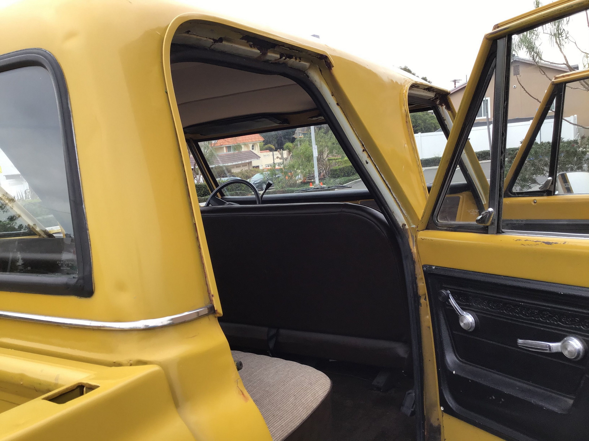 Something About This ’72 Chevy C20 Crew Cab Conversion Seems Off, Doesn’t It