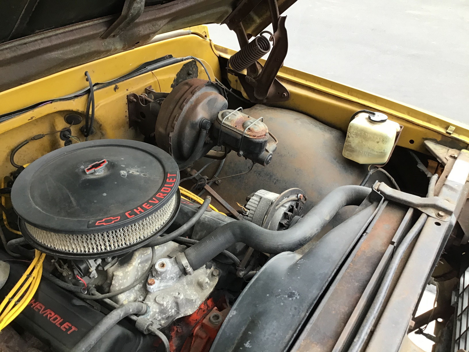 Something About This ’72 Chevy C20 Crew Cab Conversion Seems Off, Doesn’t It