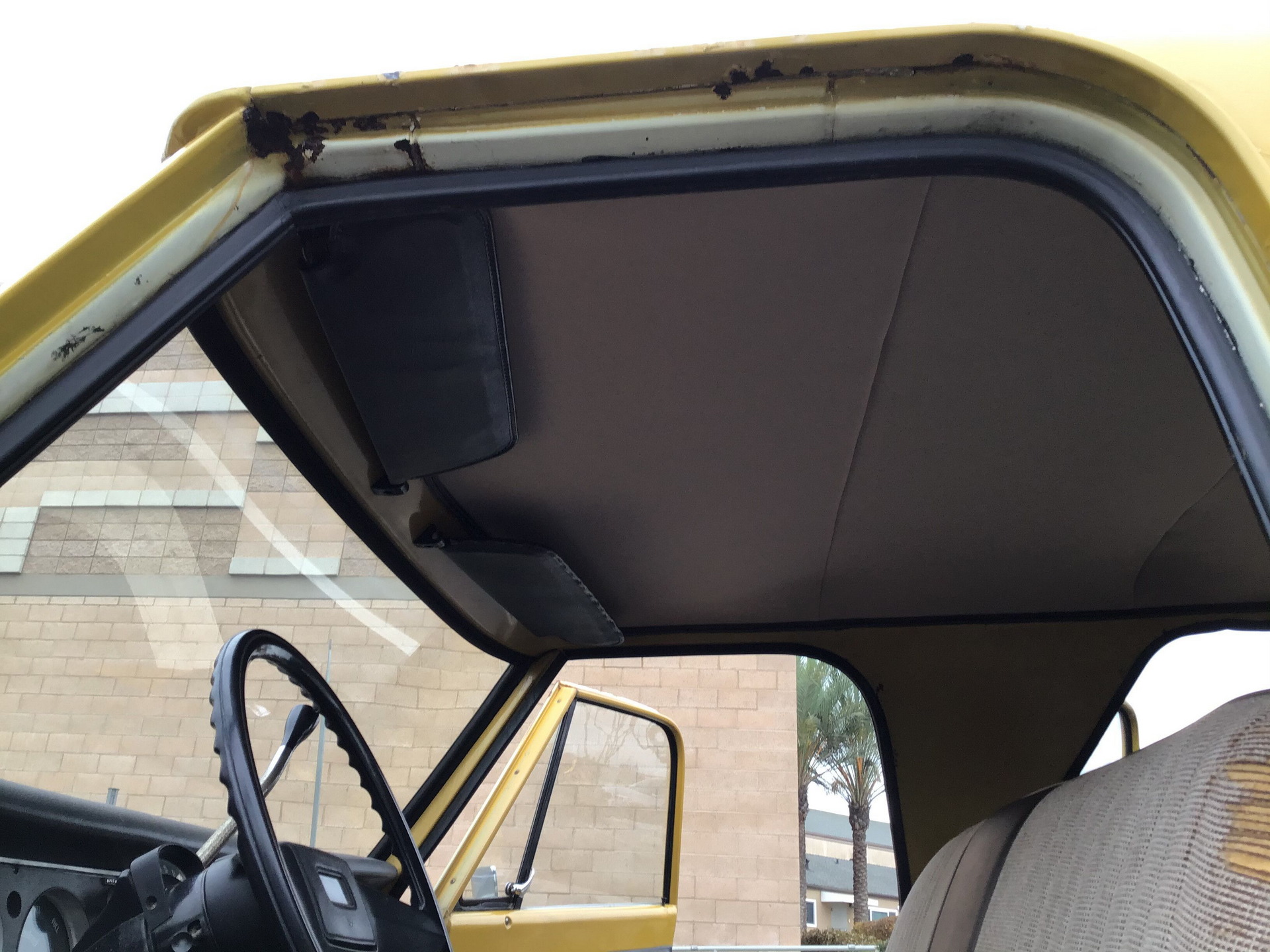 Something About This ’72 Chevy C20 Crew Cab Conversion Seems Off, Doesn’t It