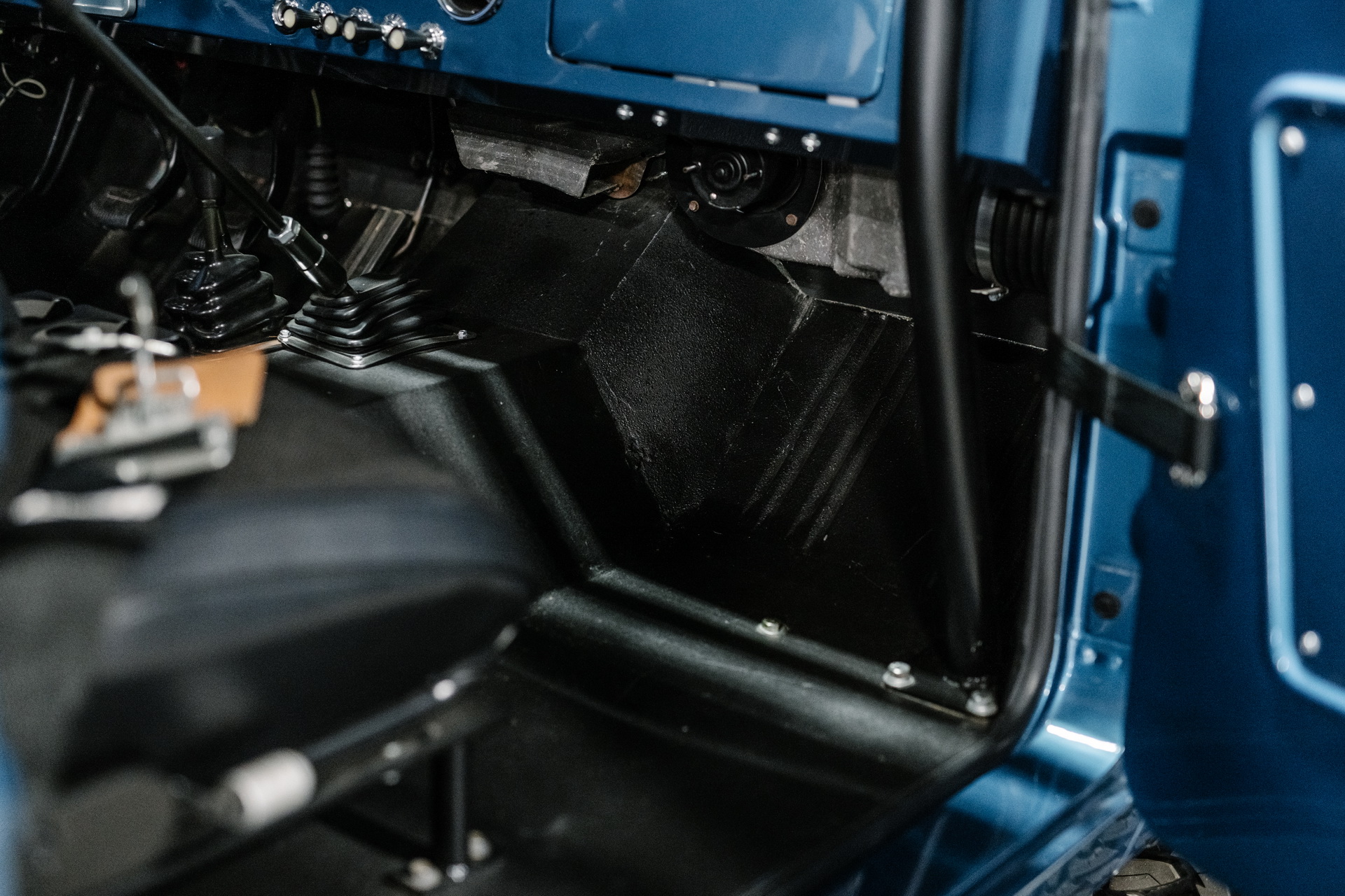 1972 Ford Bronco Gallops To Auction With Shelby V8 Power, Off-Road Upgrades