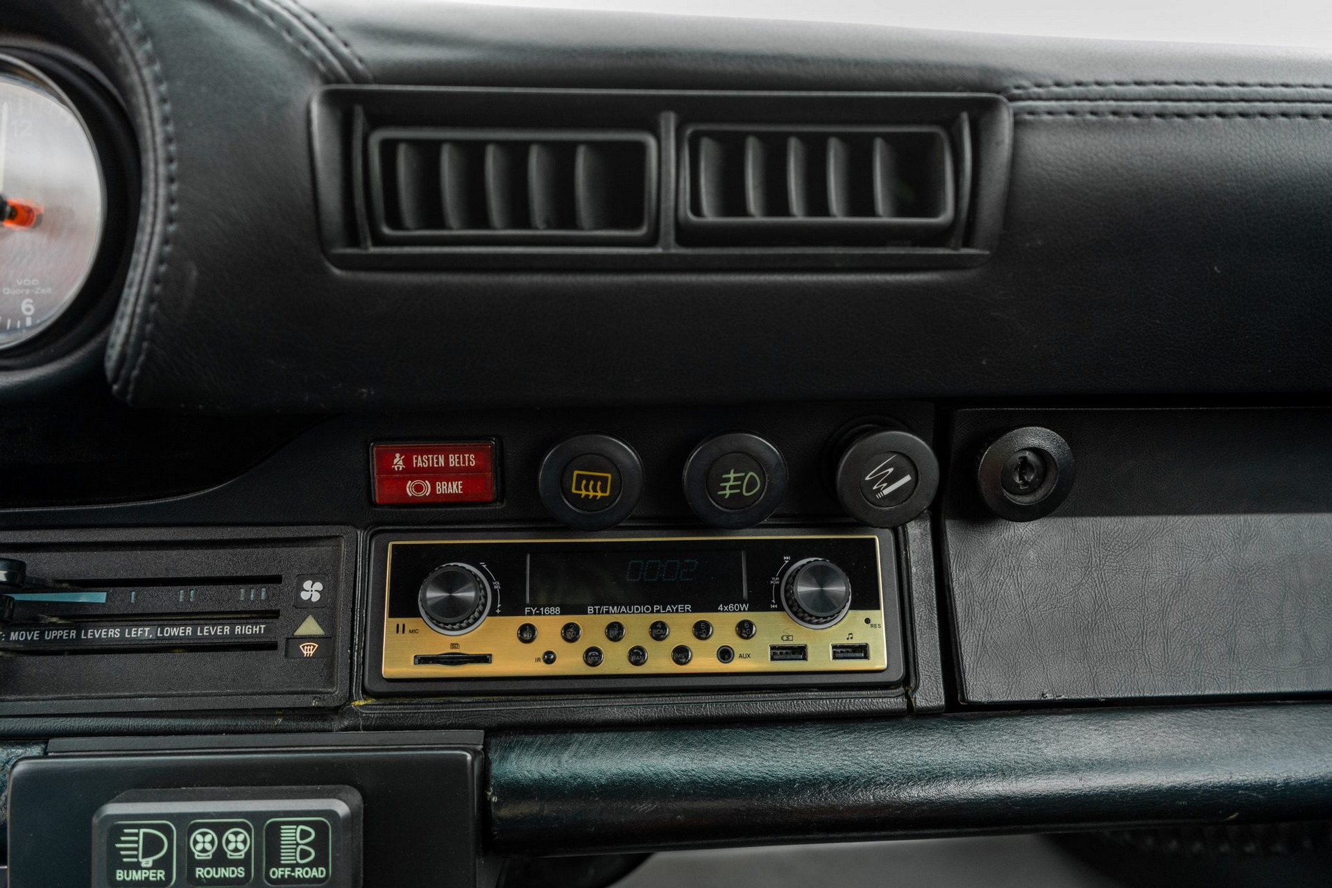 Live Out Your Safari Dreams With This Rally-Spec 1985 Porsche 911