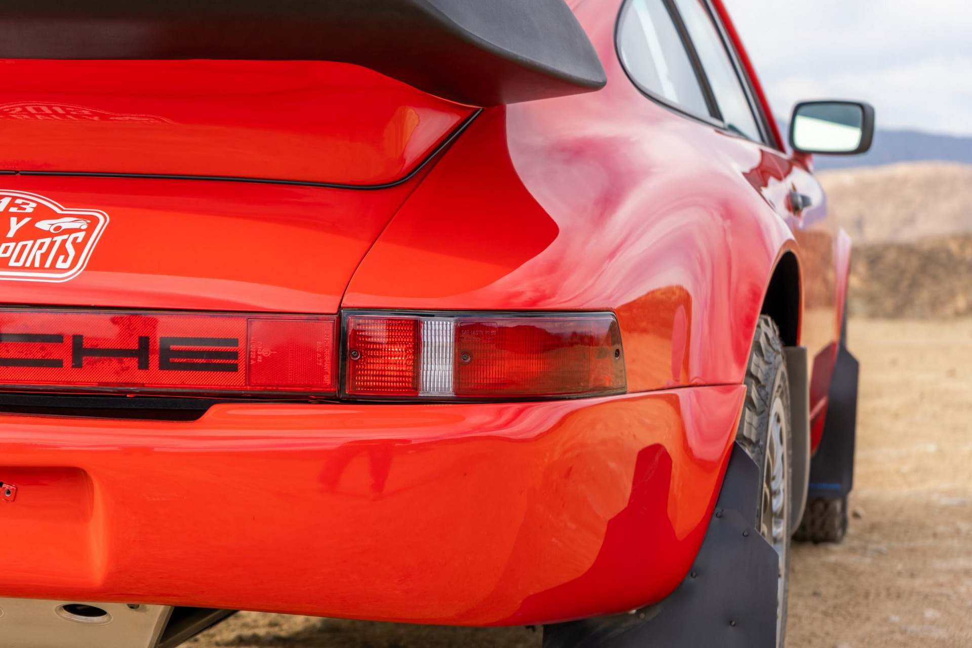 Live Out Your Safari Dreams With This Rally-Spec 1985 Porsche 911