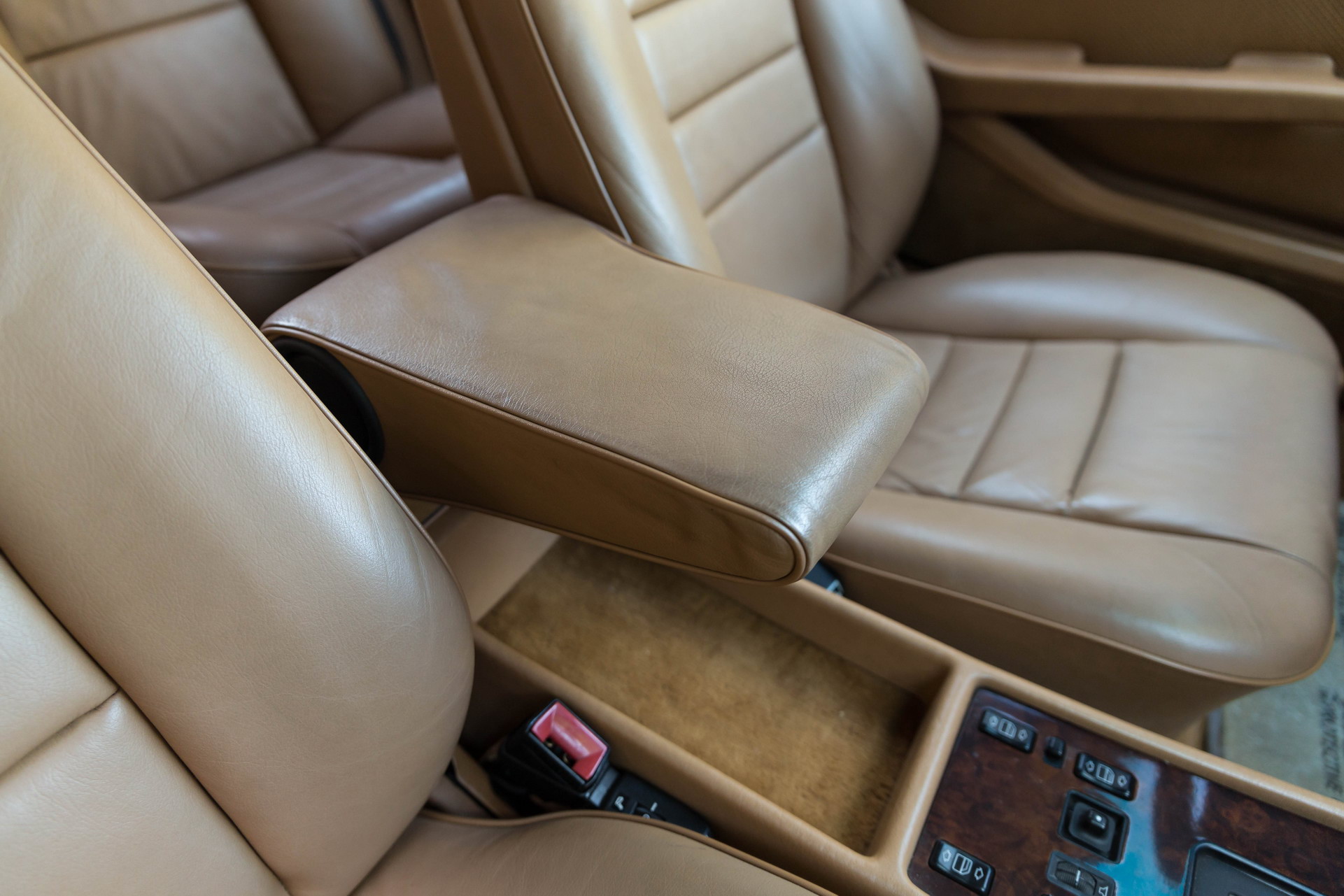 Coachbuilt W126 Mercedes-Benz S-Class Convertible And Wagon Are An Odd Couple